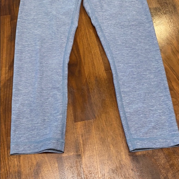 Lululemon leggings! Blue gray heather, size 4! - Picture 8 of 8